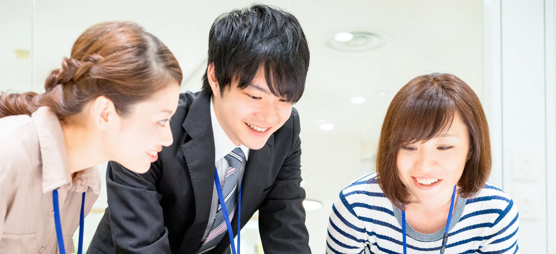 �����[�g���{